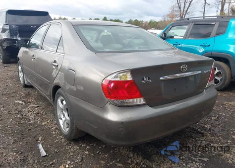 2006 Toyota Camry Std z USA, uszkodzony, nr VIN 4T1BE32K36U741346